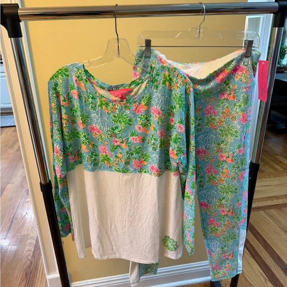 NWT Lilly Pulitzer Disney Leggings: XL - Picture 7 of 7